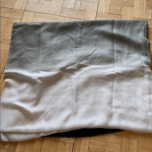 Grey Horizon Ombré Scarf - Picture 3 of 4